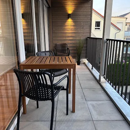 Charmantes 3-zimmer In Apartament